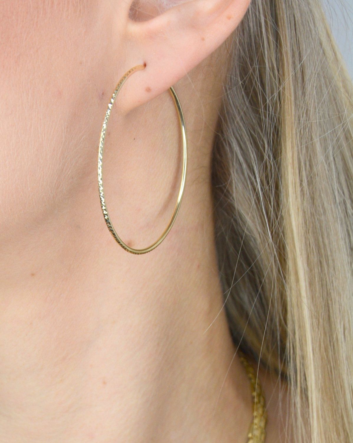 Złote kolczyki 333 koła 5 cm KL 9823 333.jpg